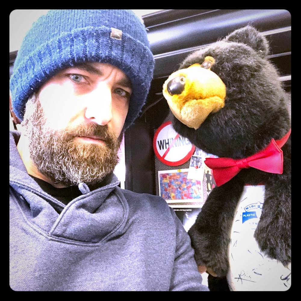 Meet your Posher, Colin